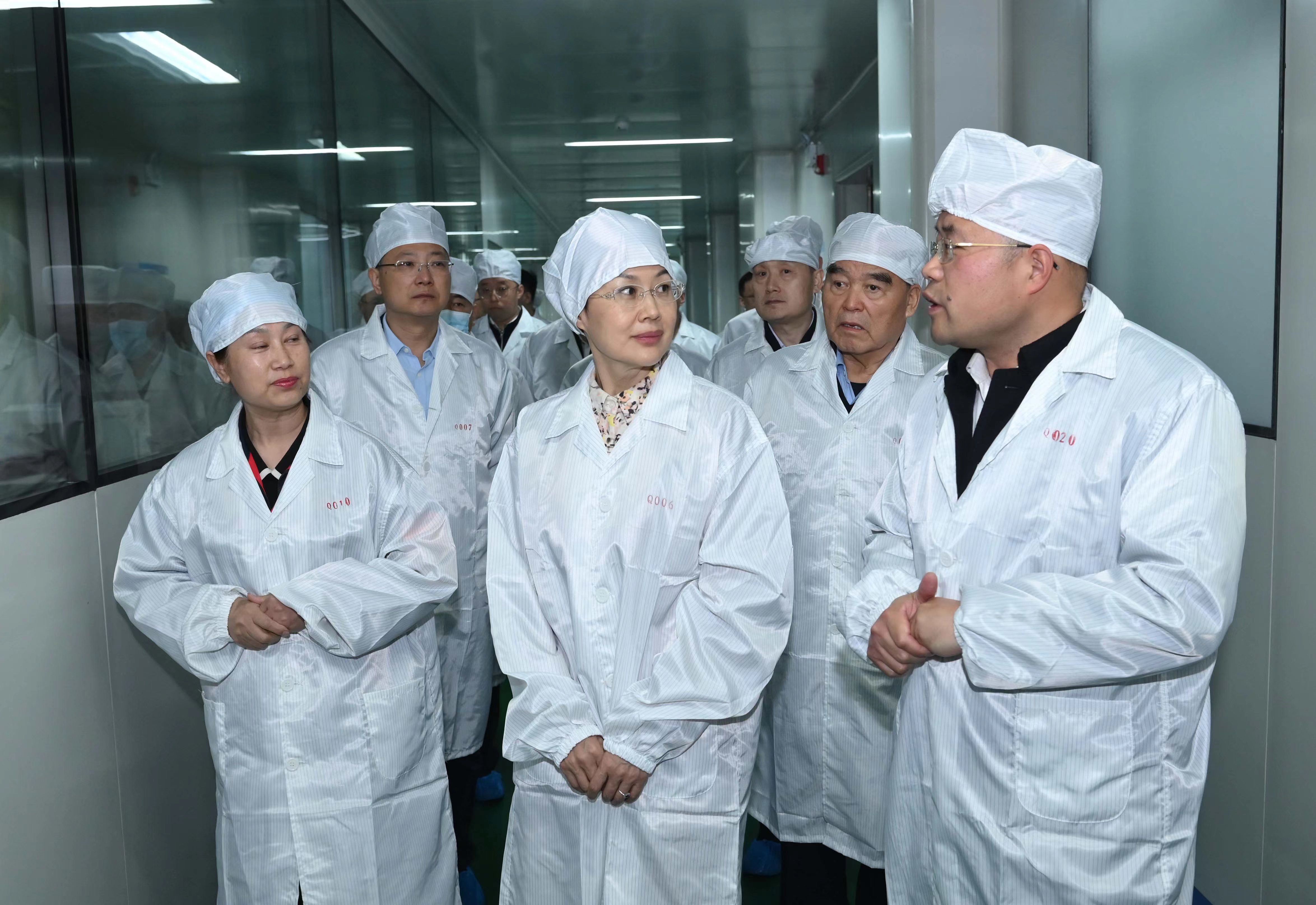 王桂英副省長來魯維調(diào)研1.jpg